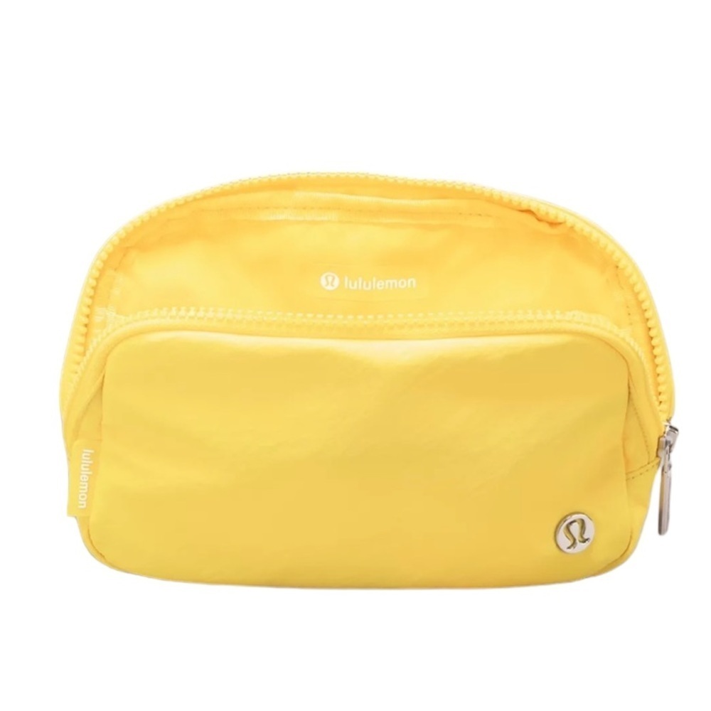 Lululemon Everywhere Belt Bag 1L- Utility Yellow